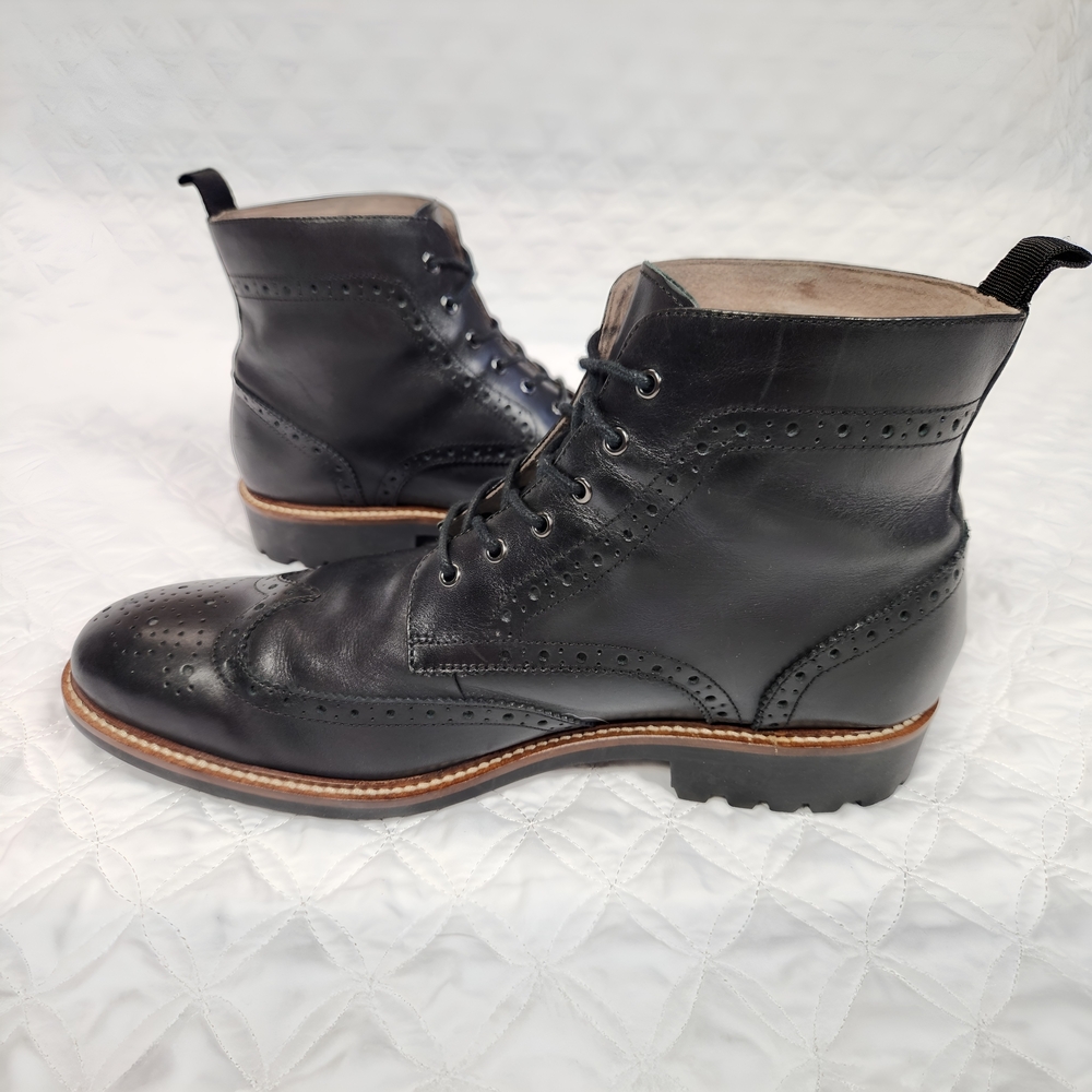 Banana Republic Genuine Italian Leather Black Brogue Wingtip Men's Boots 11.5 M - Picture 3 of 11